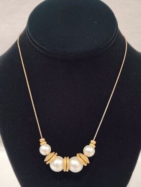 Classic Pearl and Gold Bead Necklace - Elegant Women’s Jewelry